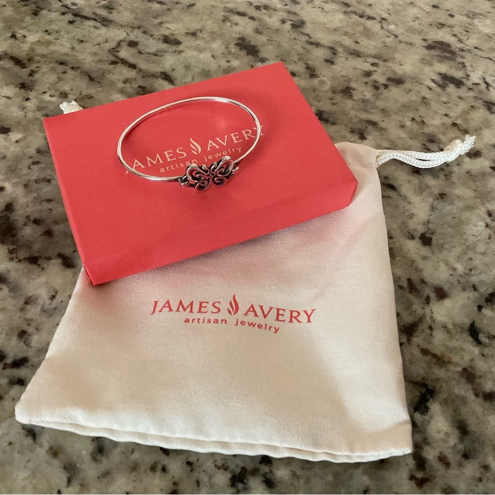 Mint James Avery Retired Sterling Silver Butterfly Hook On Bangle Bracelet RARE